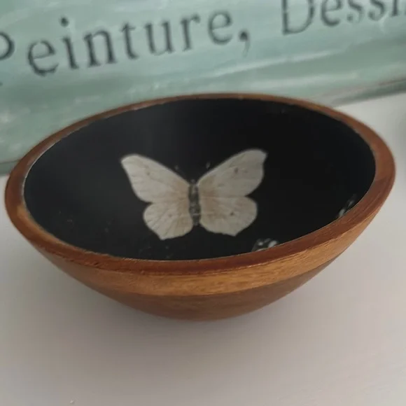 Butterfly Design Wooden Bowl Made in India - Picture 2 of 4
